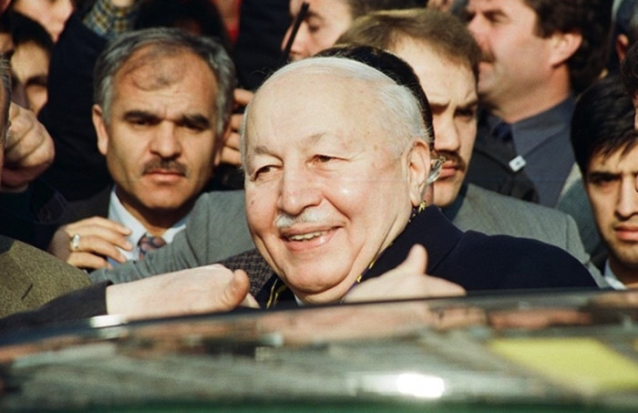 Bir Devre imzasını atan Lider Erbakan